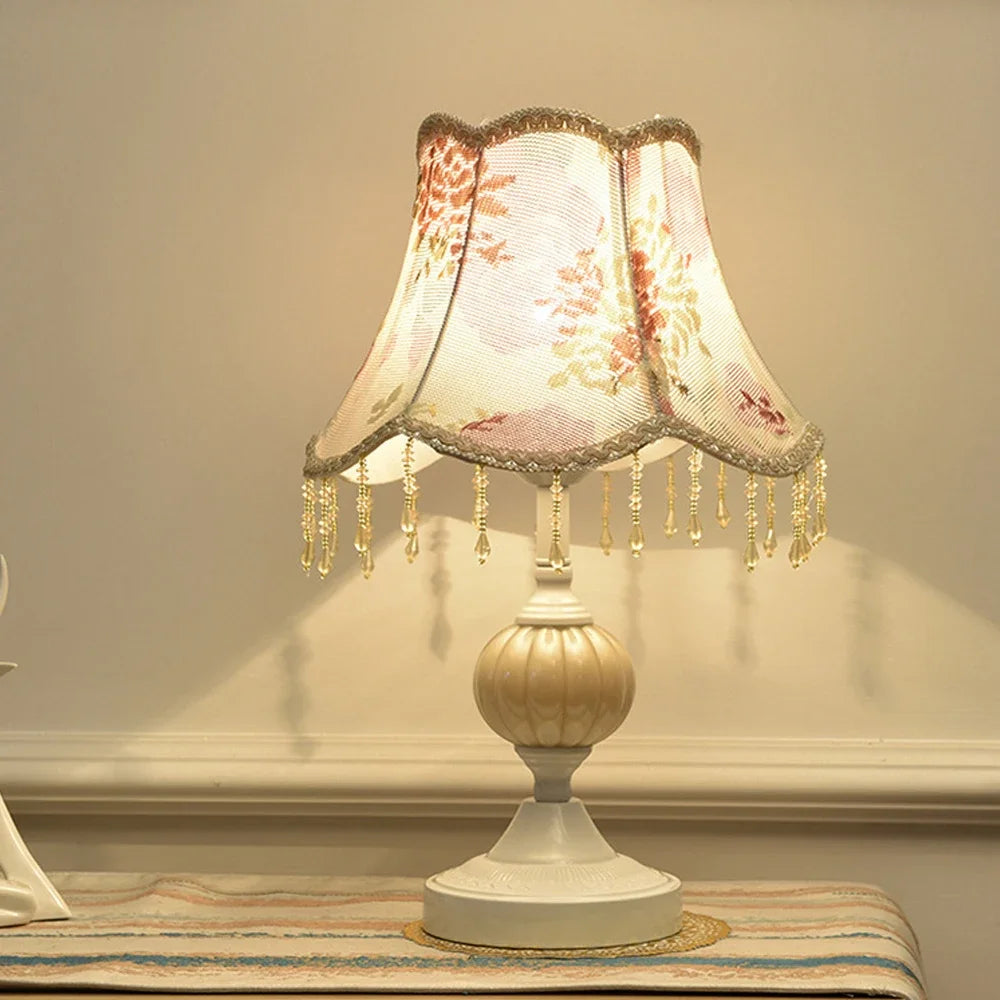 Lampe de chevet design dressing blanc