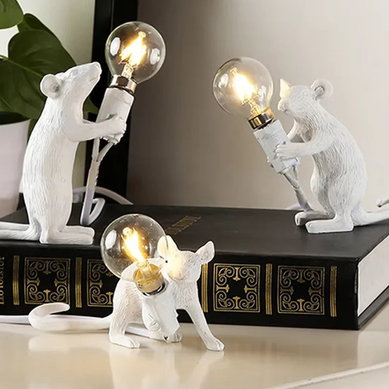 Lampe de chevet souris blanche 