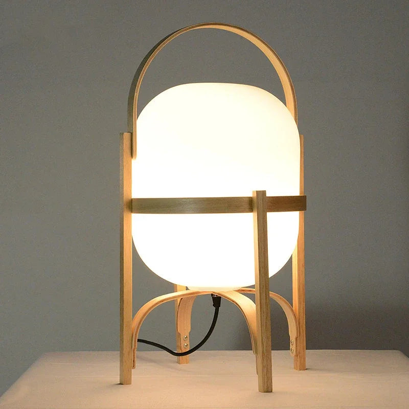 Lampe de chevet sur pied