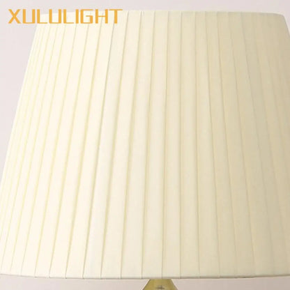 Lampe de chevet en céramique